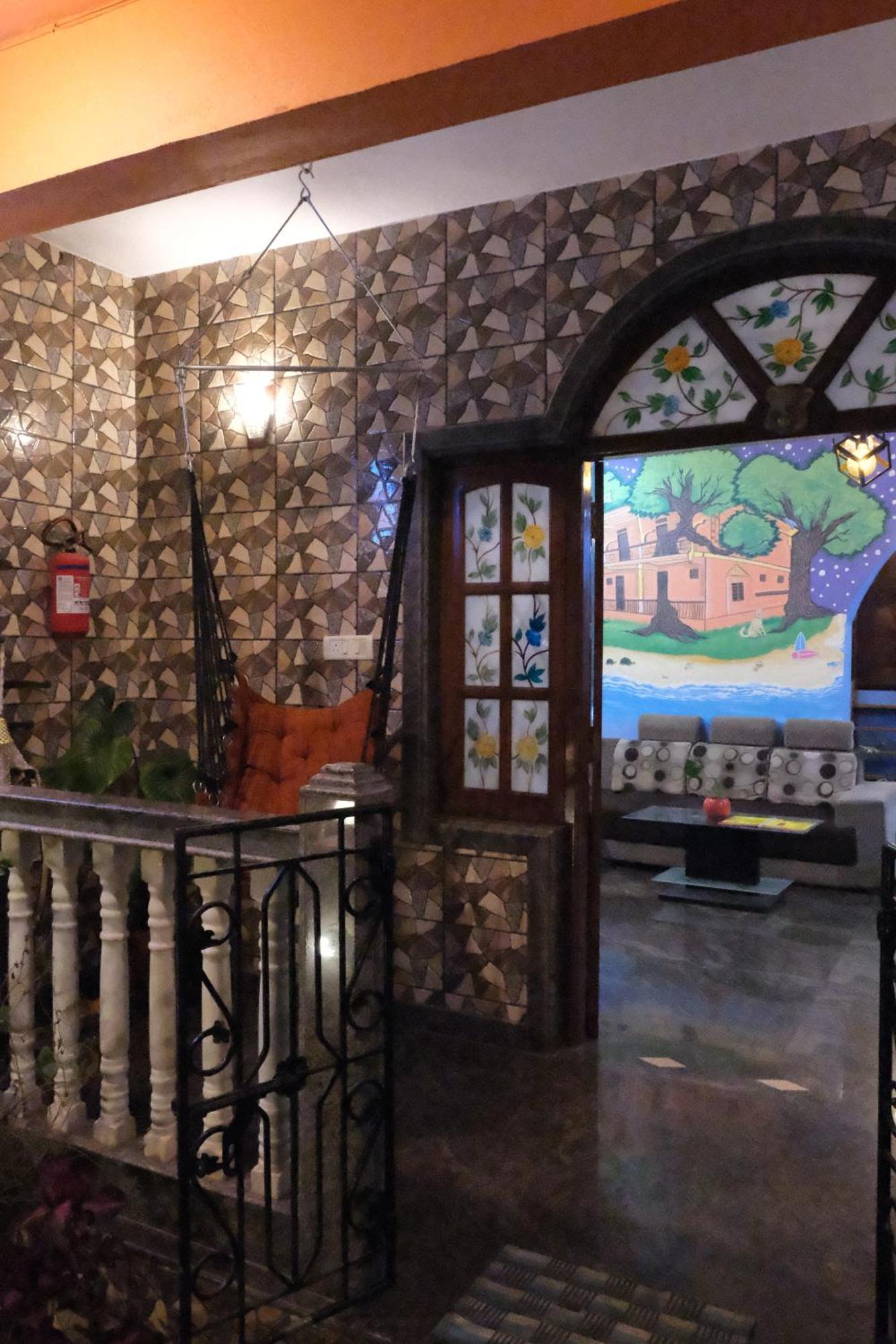 Last Minute Trip Hostel Morjim Buitenkant foto