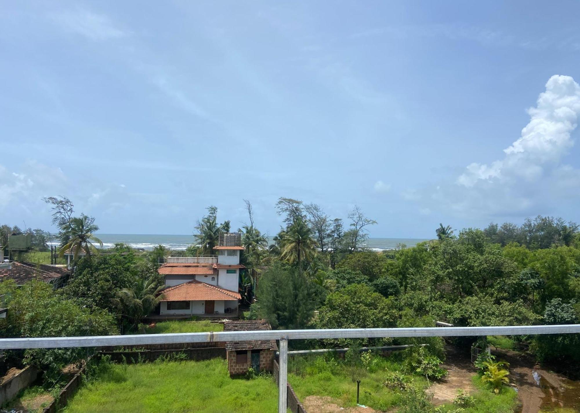 Last Minute Trip Hostel Morjim Buitenkant foto