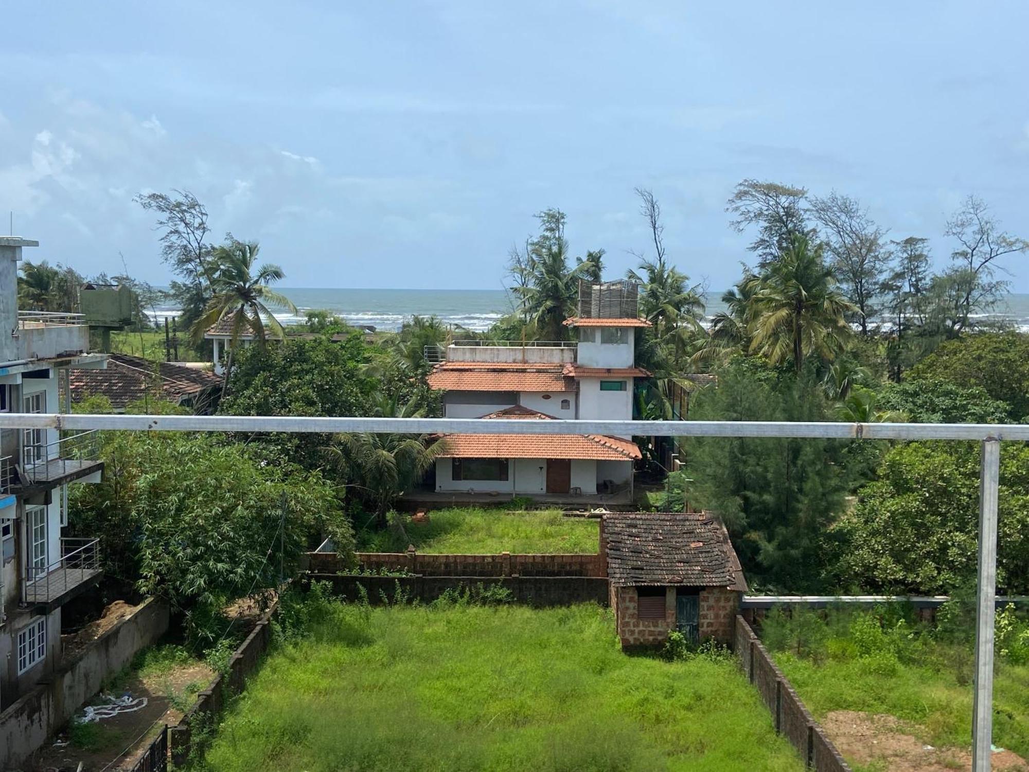 Last Minute Trip Hostel Morjim Buitenkant foto